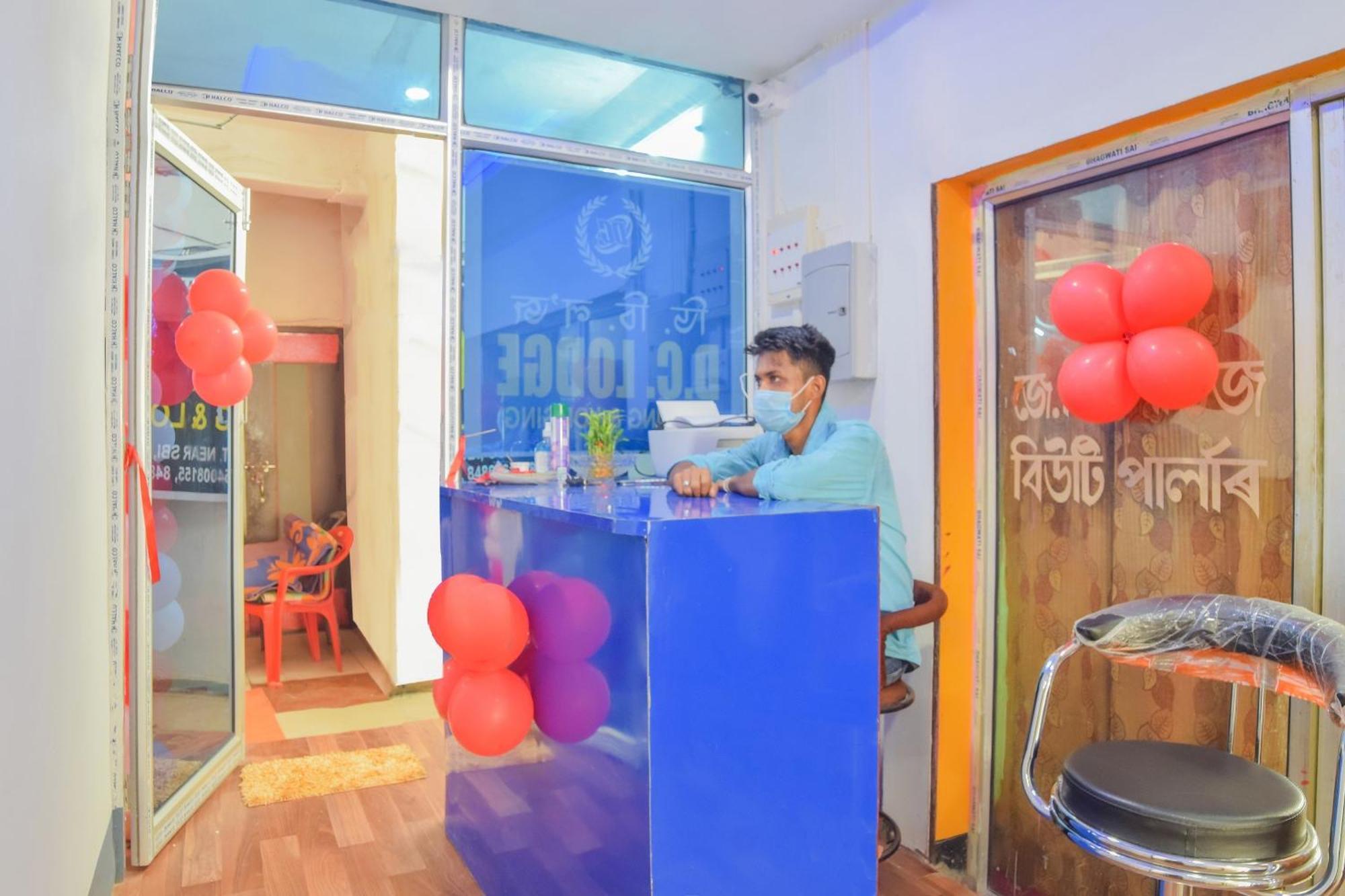 Hotel O Dc Lodge Kaharpara Luaran gambar